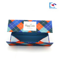 kundenspezifischer faltbarer Geschenkkasten des Pappkartons, der mit Fenster blau ist